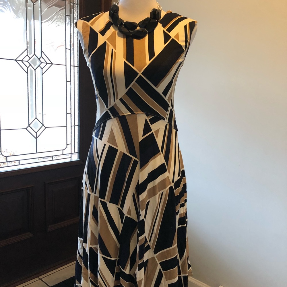 Sleeveless AT dress.